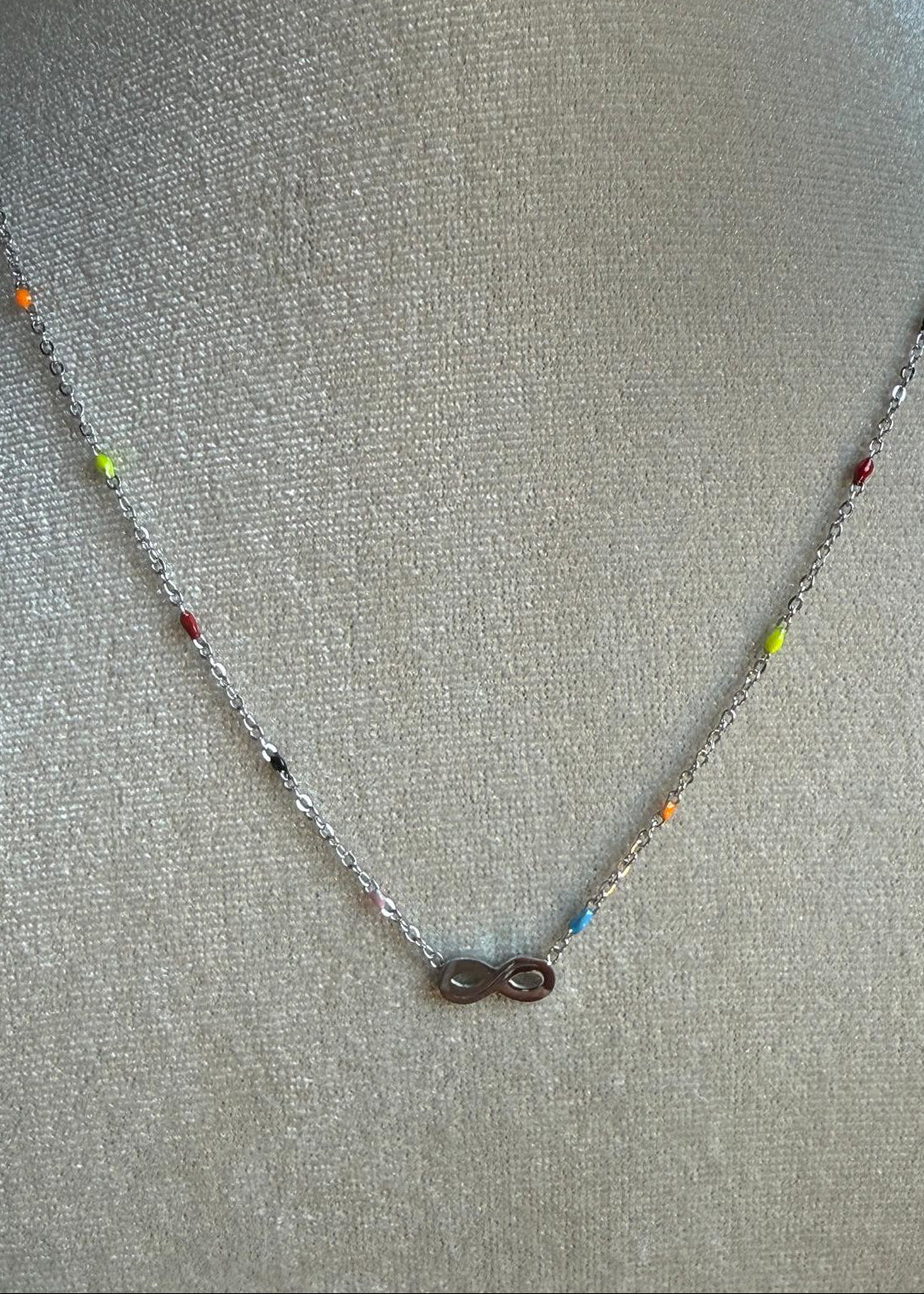 Collar Infitino Plata