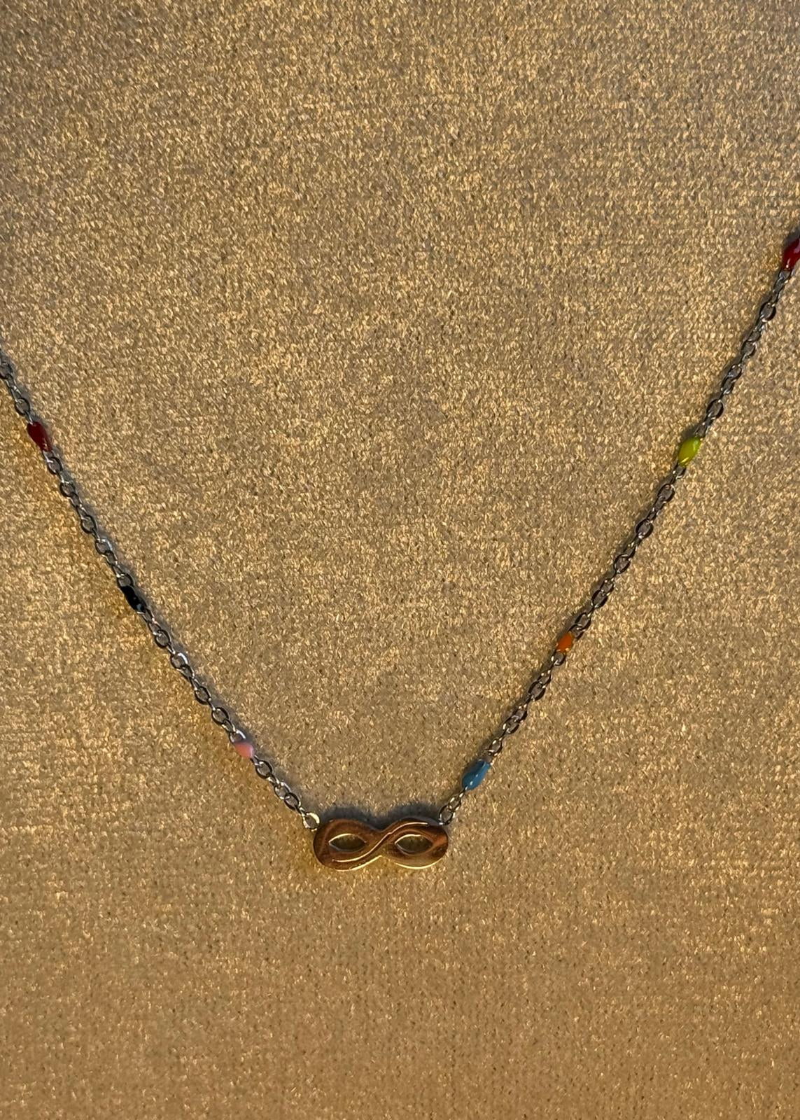 Collar Infitino Plata