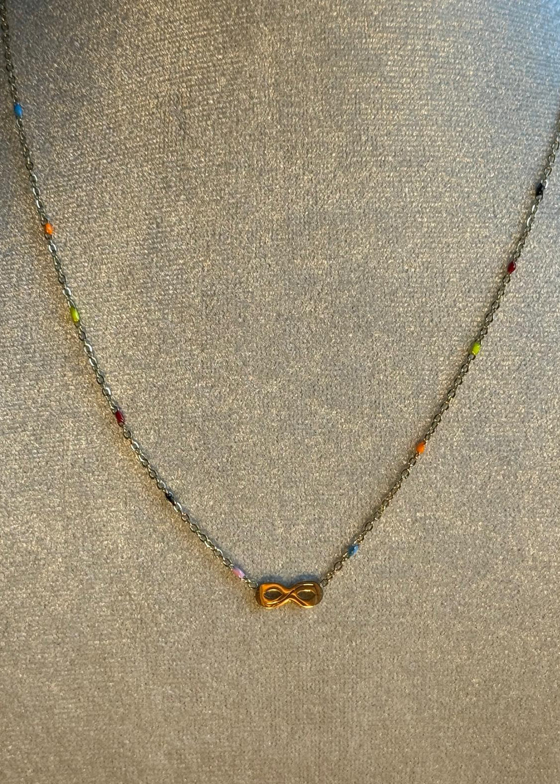 Collar Infitino Oro
