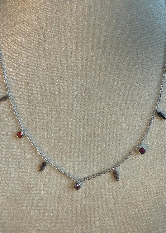 Collar Raspa Carmesí