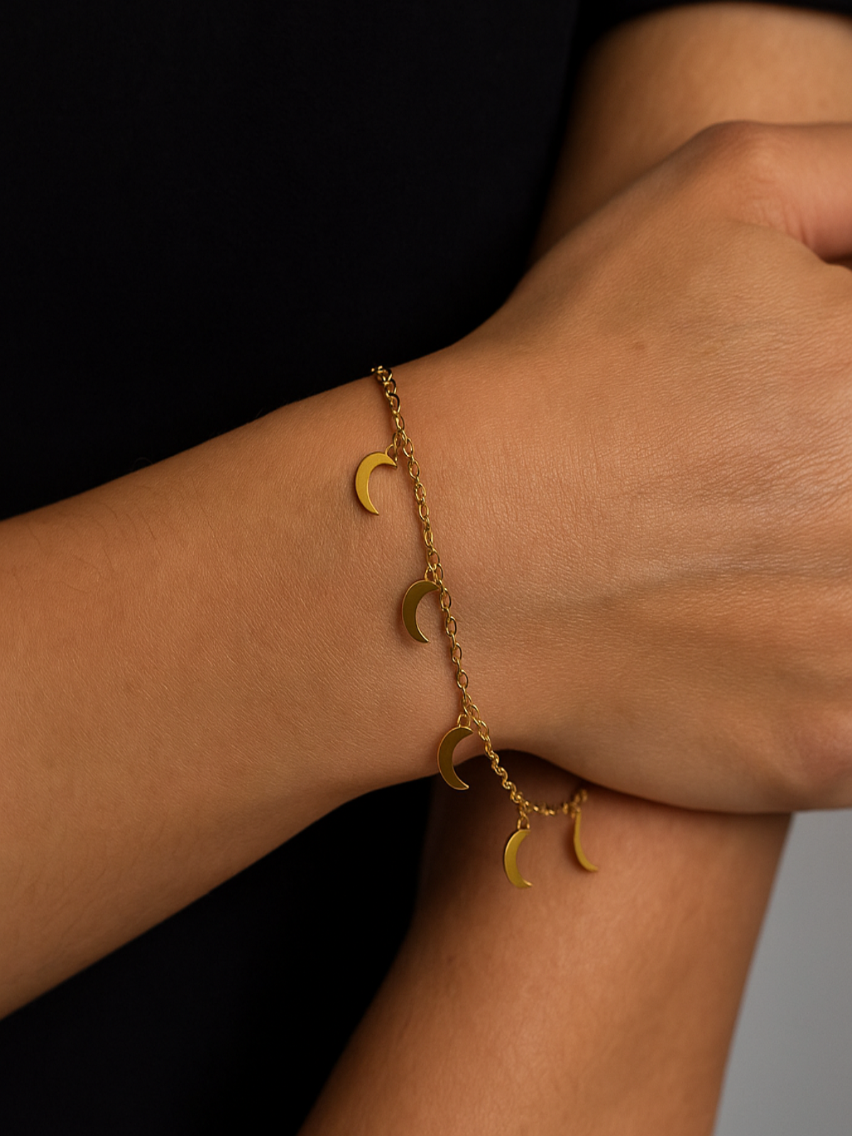 Pulseras Lunas Doradas