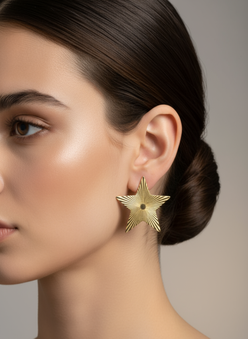 Pendiente estrella en modelo